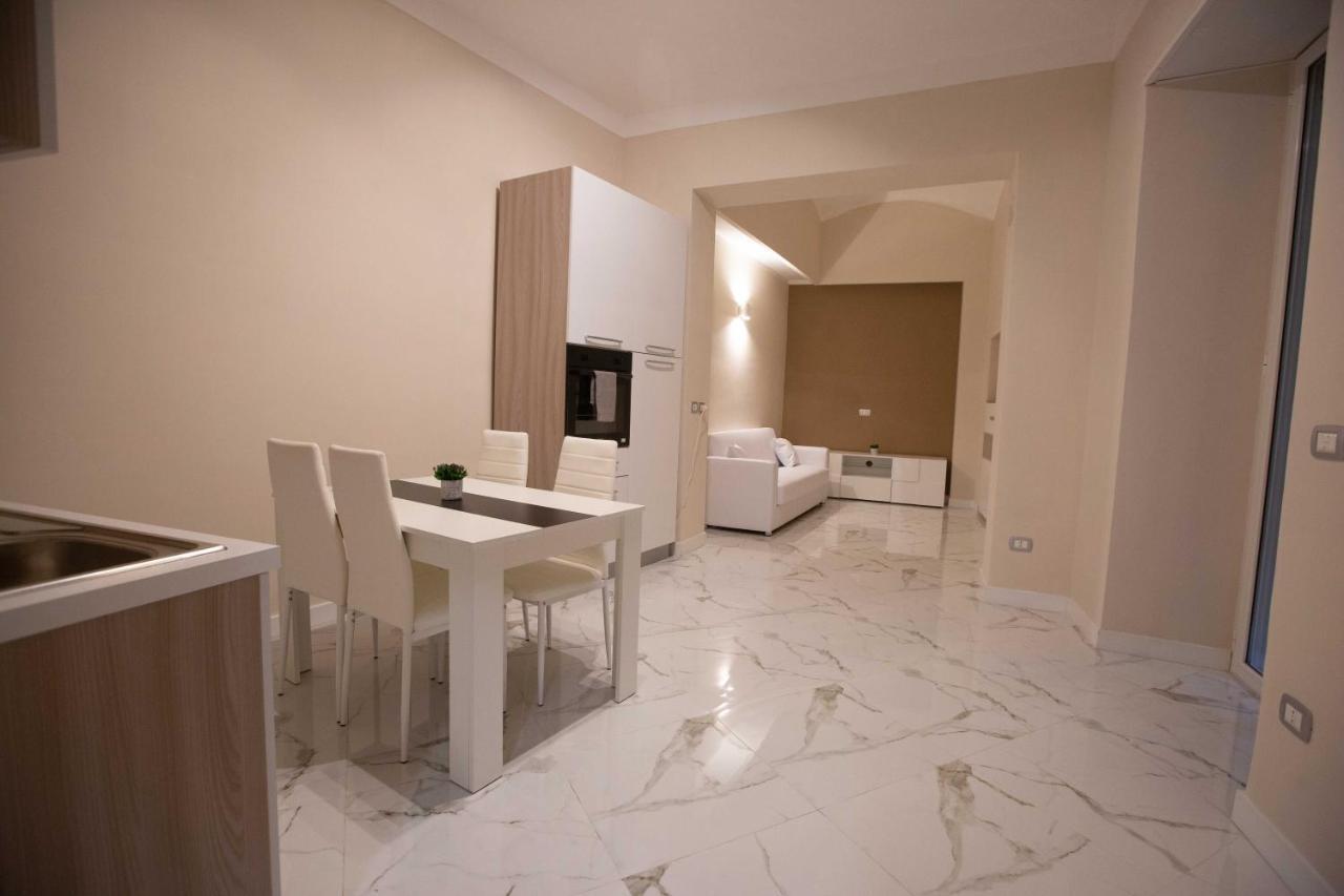 Privilege Chiaia By Dimorra Naples Extérieur photo
