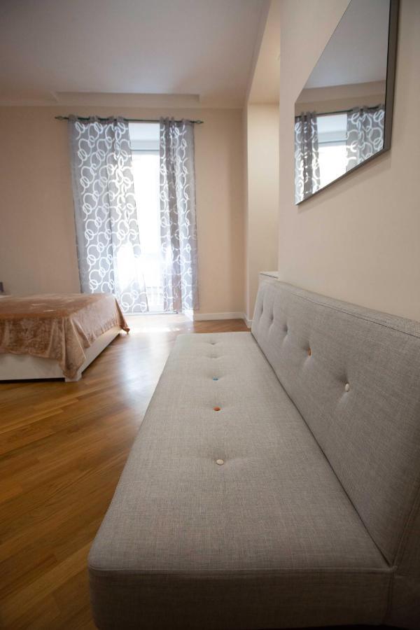 Privilege Chiaia By Dimorra Naples Extérieur photo