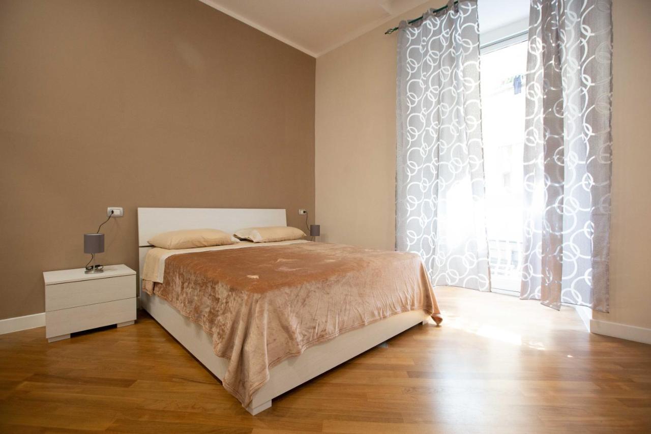Privilege Chiaia By Dimorra Naples Extérieur photo
