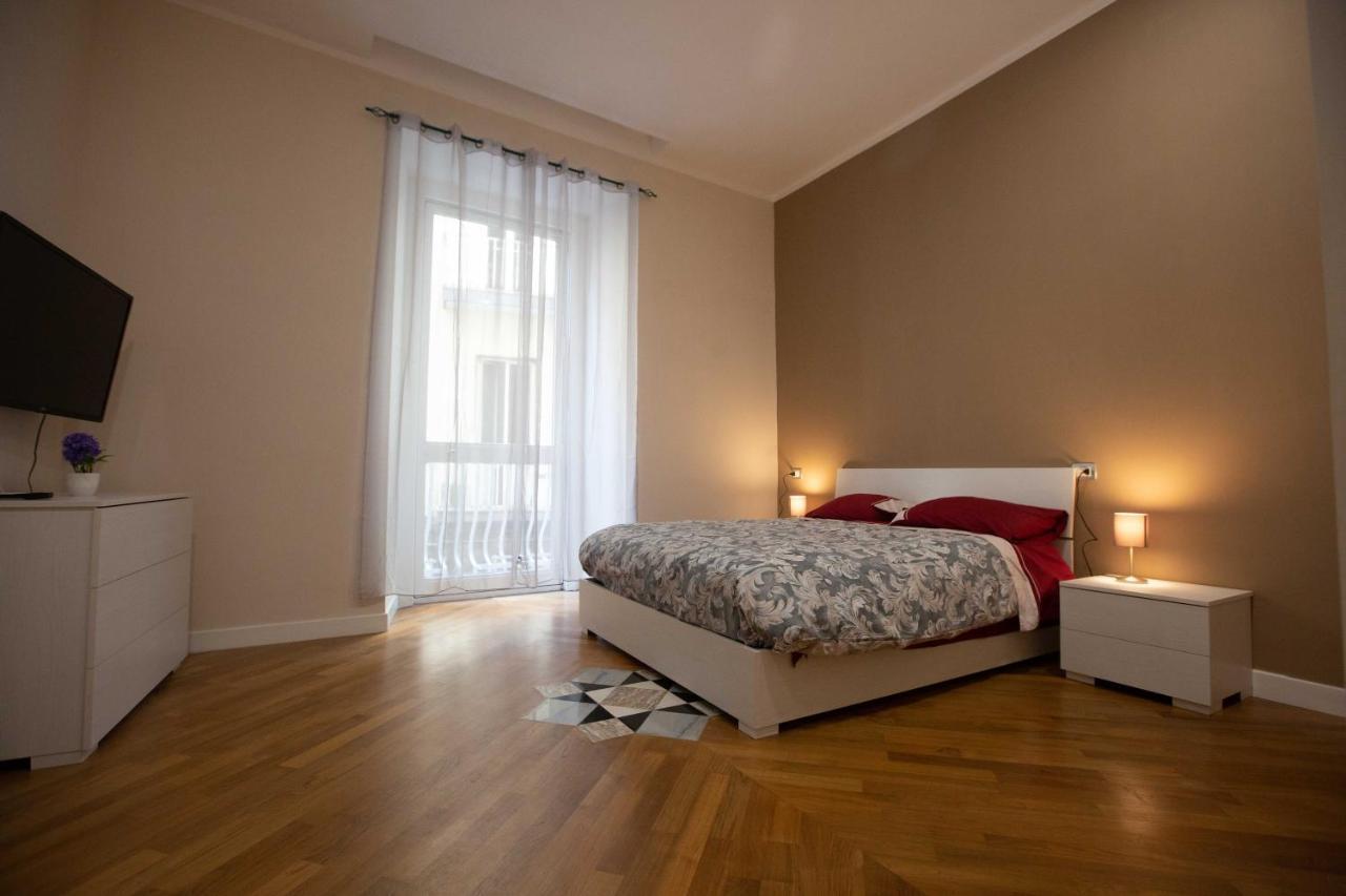 Privilege Chiaia By Dimorra Naples Extérieur photo